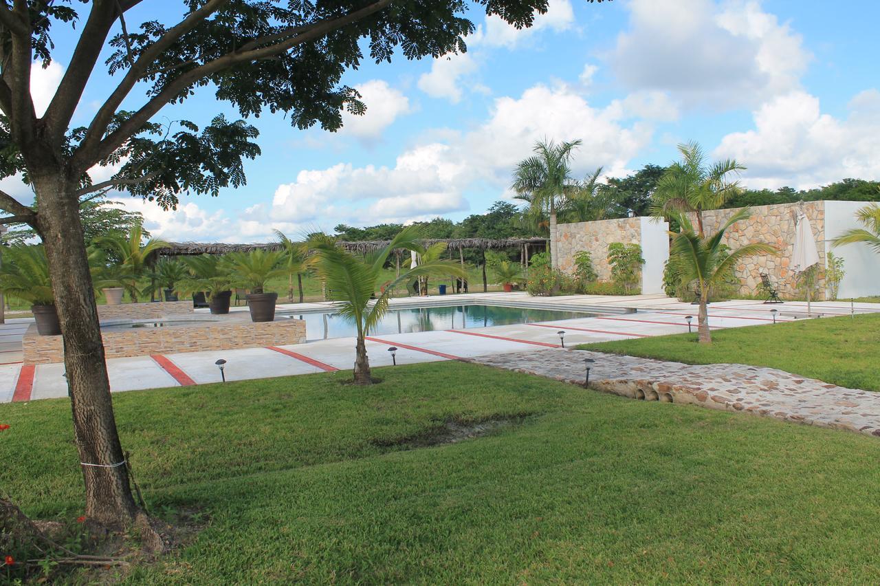 Real Primaveras Campestre Escárcega Esterno foto